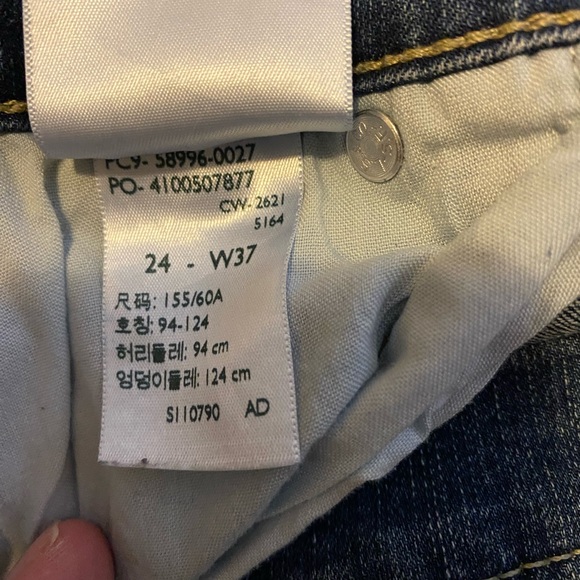 Levi Signature mid rise boyfriend cut jeans women’s size 24 - Picture 3 of 7